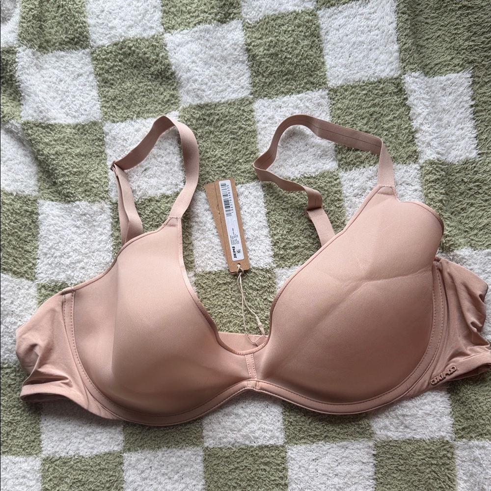SKIMS Smooth Nude T-Shirt Bra NWT